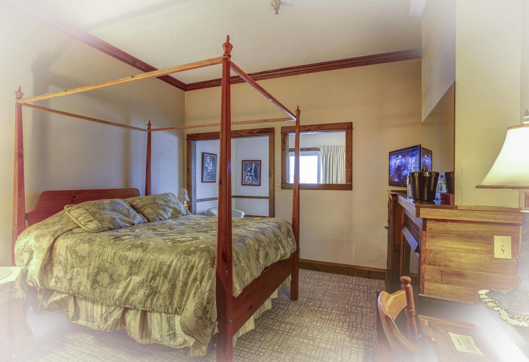 Inn House 4*