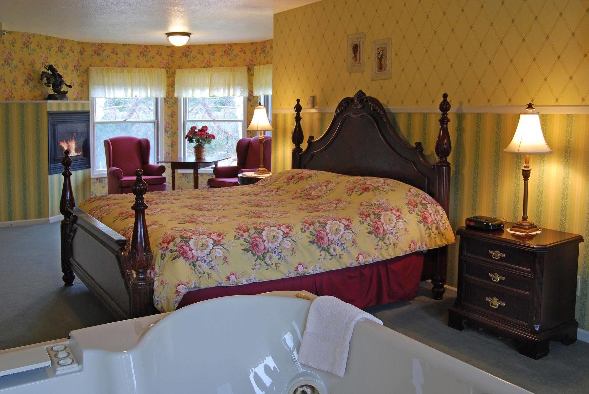 Inn House 4*